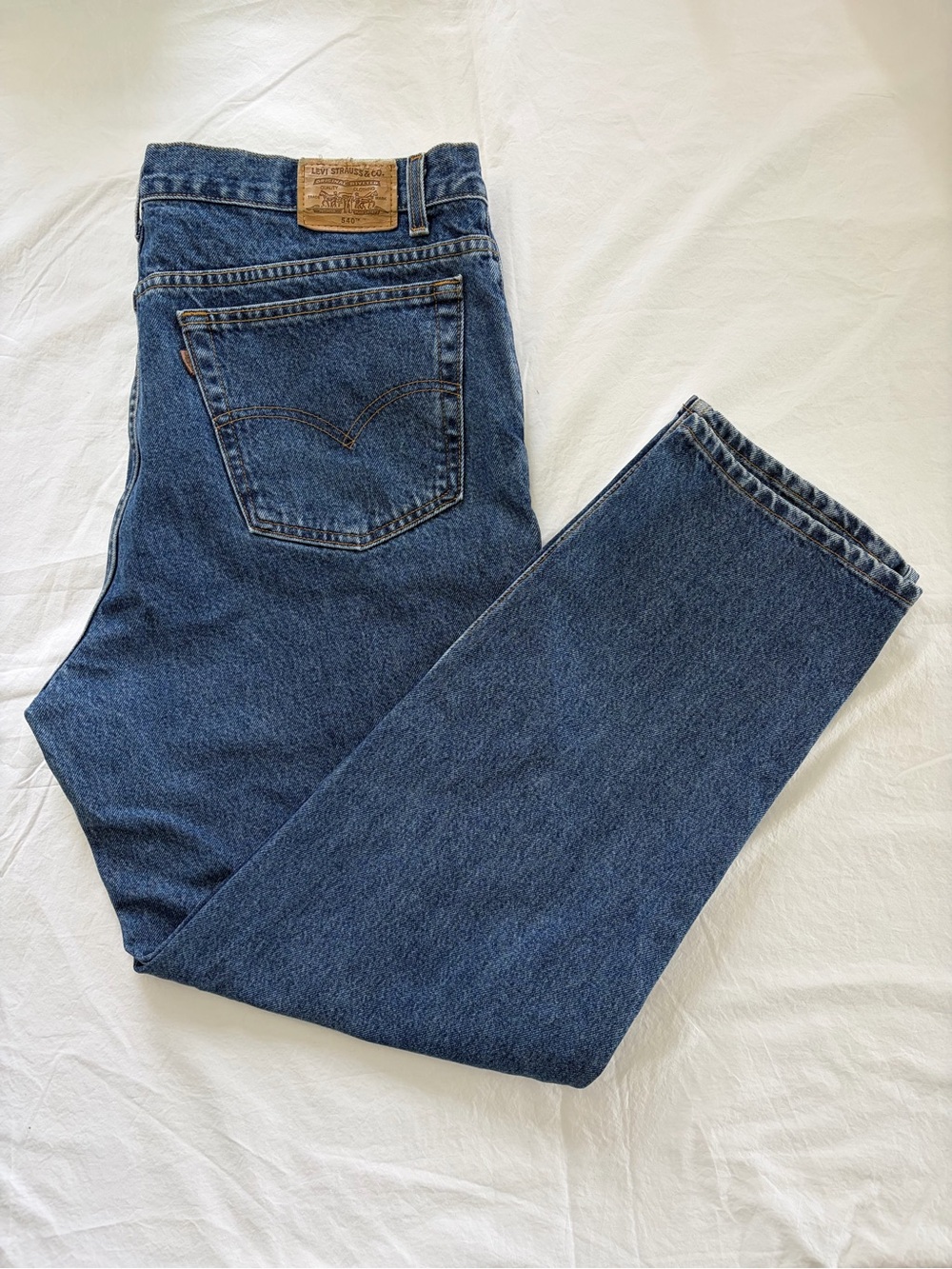Vintage 90s 1991 Levi's 540 Relaxed Fit Dark Blue Denim Jeans size 42x30